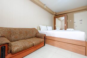 Comfortable and Clean Studio Green Palace Kalibata Apartment
