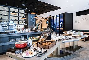 The Royal Park Canvas Kobe Sannomiya