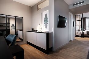 SAXX Hotel Theater Karree