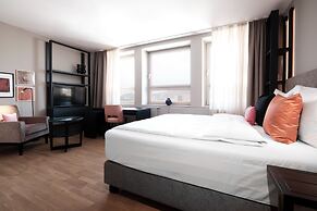 SAXX Hotel Theater Karree
