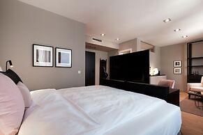 SAXX Hotel Theater Karree