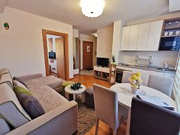 Apartments Egoiste - Centar