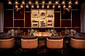 Circa Resort & Casino – Adults Only