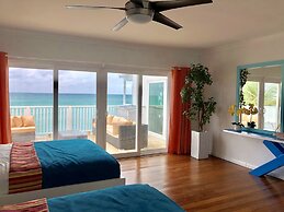 Caprice 7 Ocean Front Villa private Pool