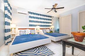 Blue Ocean Village House at Cable Beach