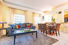 Blue Ocean Village House at Cable Beach