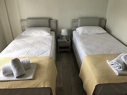 Nikolaidis Apartments