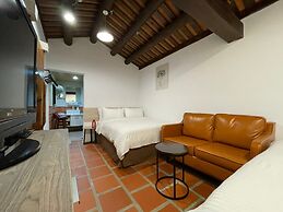 Guning Xiexinyuan Historical Inn