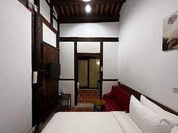 Guning Xiexinyuan Historical Inn