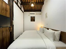 Guning Xiexinyuan Historical Inn