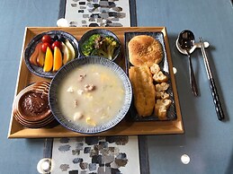 Guning Xiexinyuan Historical Inn