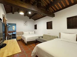 Guning Xiexinyuan Historical Inn