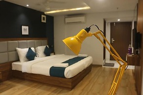 Hotel Palm Beach Pride