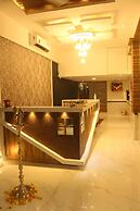 Hotel Palm Beach Pride