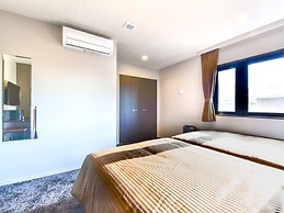 Livemax Fukuoka Tenjin-west