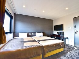 Livemax Fukuoka Tenjin-west