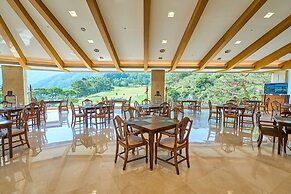 Crystal Valley CC - Golden Village