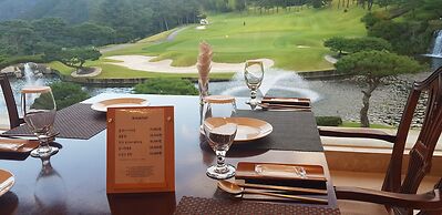 Crystal Valley CC - Golden Village