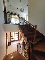 Crystal Valley CC - Golden Village