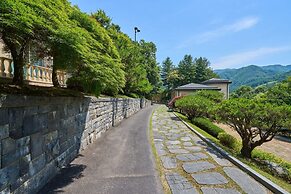 Crystal Valley CC - Golden Village