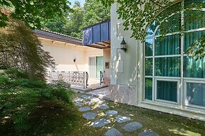 Crystal Valley CC - Golden Village