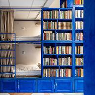 BookCase Hostel
