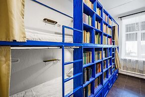BookCase Hostel