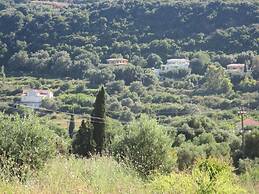 Lovely Open Plan Family Villa in Kato Katelios