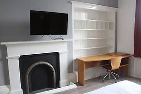 Park Hotel & Apartments