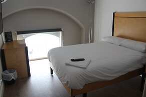 Park Hotel & Apartments