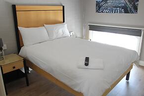 Park Hotel & Apartments