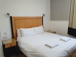 Park Hotel & Apartments