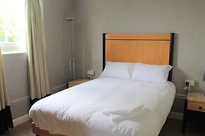 Park Hotel & Apartments