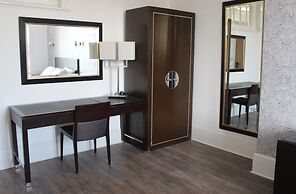 Park Hotel & Apartments