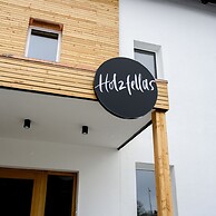 Holzfellas Hotel & Restaurant