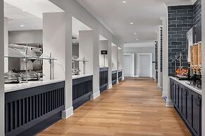 Embassy Suites by Hilton Charleston Harbor Mt. Pleasant