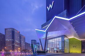 W Chengdu