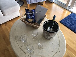 Immaculate 3-bed Apartment in Dundrum Co Down