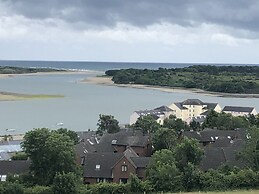 Immaculate 3-bed Apartment in Dundrum Co Down