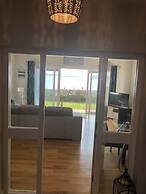 Immaculate 3-bed Apartment in Dundrum Co Down