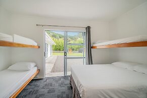 Coromandel Shelly Beach TOP 10 Holiday Park