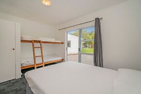 Coromandel Shelly Beach TOP 10 Holiday Park