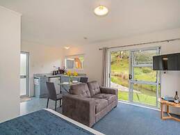 Coromandel Shelly Beach TOP 10 Holiday Park
