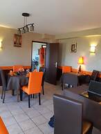Hotel Les Confins du Perche