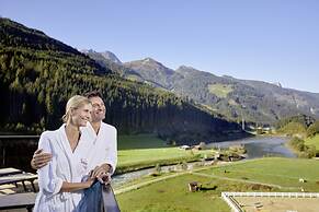 Almhof Family Resort & SPA