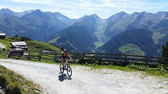 Almhof Family Resort & SPA