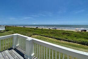 Serendipity Shore 3 Bedroom Home by RedAwning