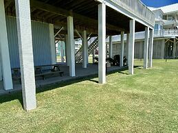 Serendipity Shore 3 Bedroom Home by RedAwning