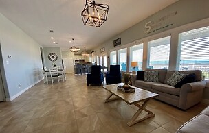 Serendipity Shore 3 Bedroom Home by RedAwning