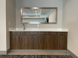 Holiday Inn Express & Suites Ft. Smith Airport by IHG